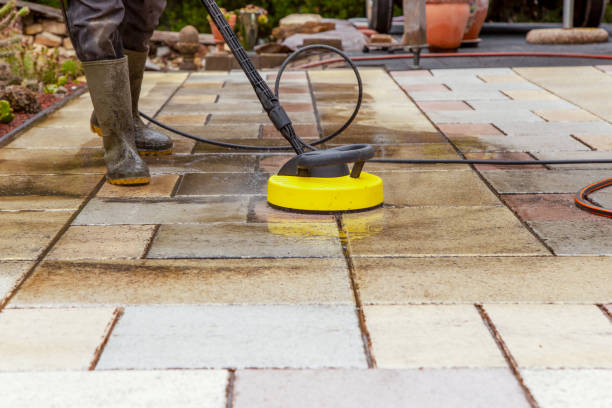 Best Pool Deck Cleaning  in North Miami, FL
